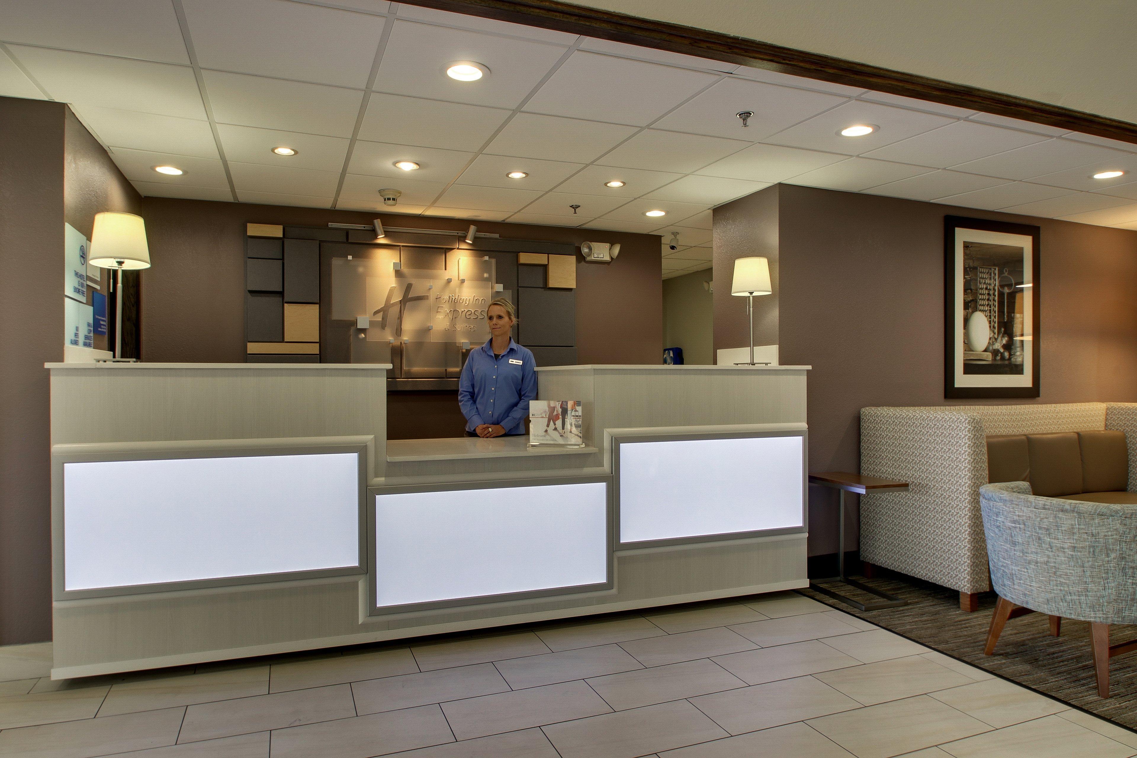 Holiday Inn Express Hotel & Suites Lebanon By Ihg Buitenkant foto