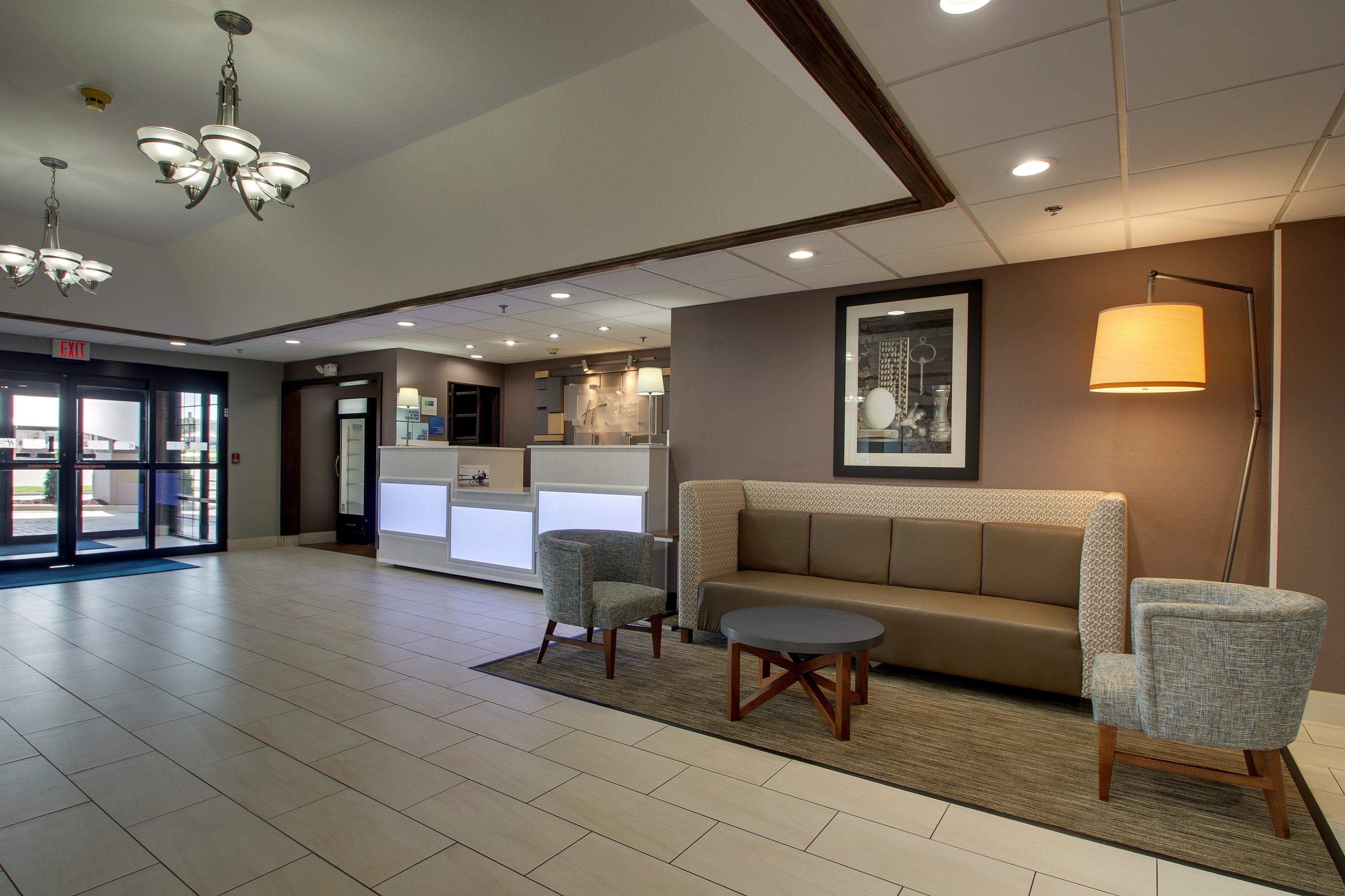 Holiday Inn Express Hotel & Suites Lebanon By Ihg Buitenkant foto